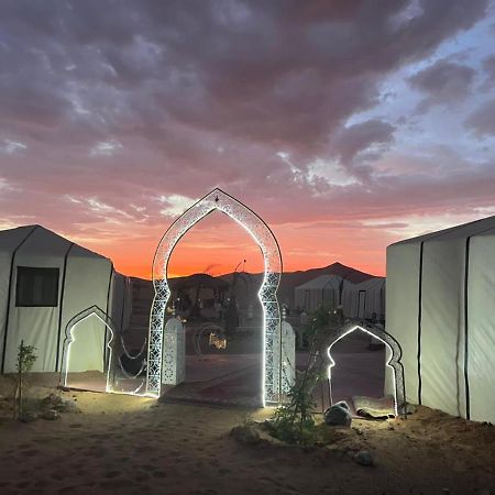 Merzouga Luxury Camp ภายนอก รูปภาพ