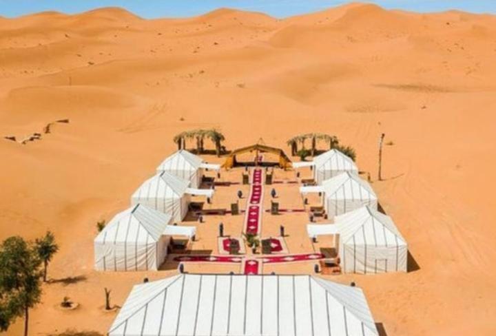 Merzouga Luxury Camp ภายนอก รูปภาพ