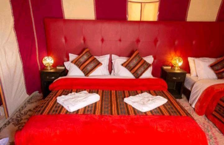 Merzouga Luxury Camp ภายนอก รูปภาพ