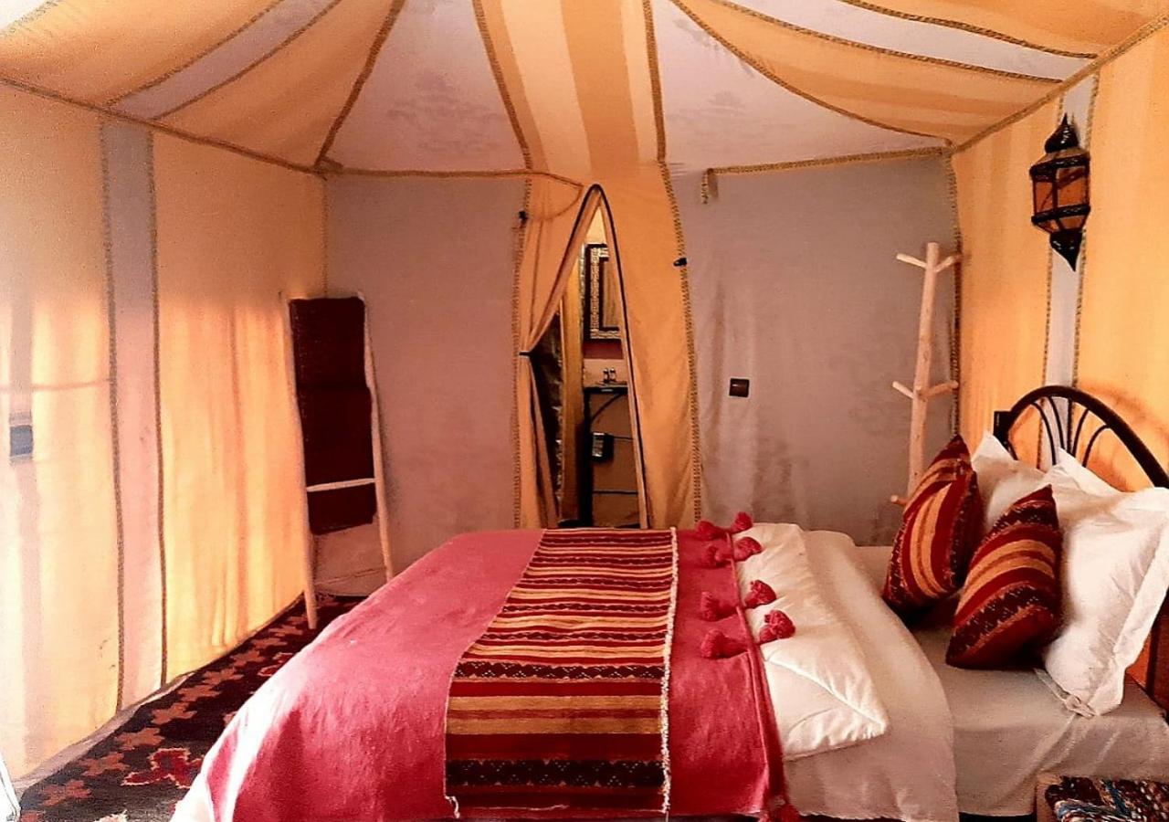 Merzouga Luxury Camp ภายนอก รูปภาพ