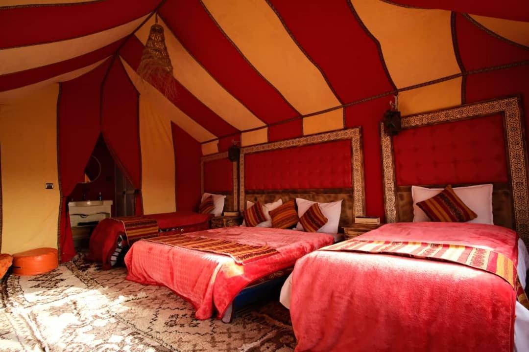 Merzouga Luxury Camp ภายนอก รูปภาพ