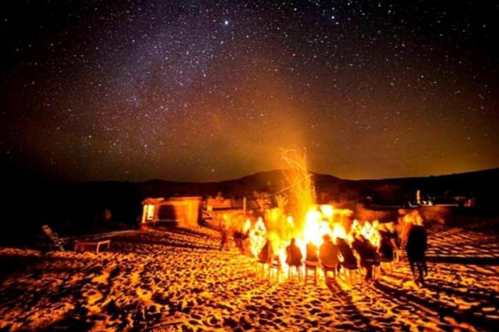 Merzouga Luxury Camp ภายนอก รูปภาพ