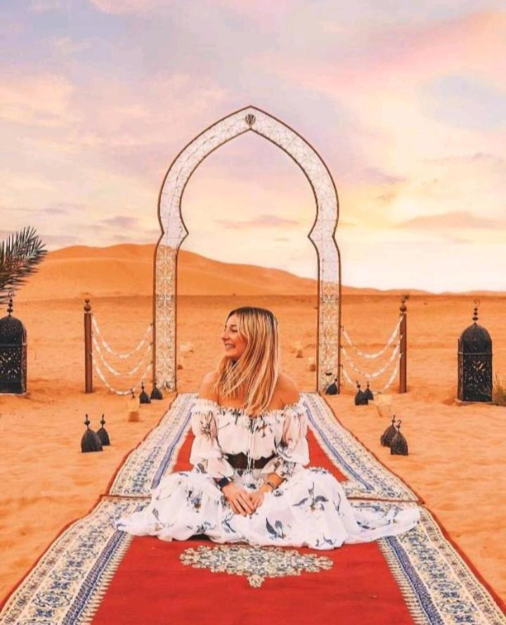 Merzouga Luxury Camp ภายนอก รูปภาพ